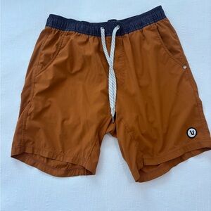 Vuori Men's Lined Hybrid Shorts